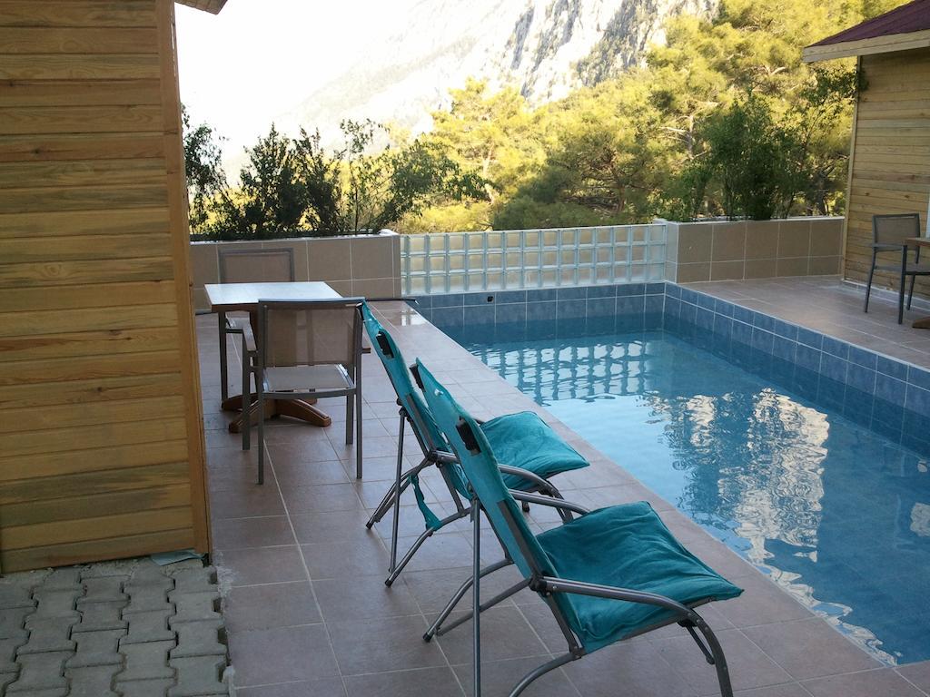 Saklikoy Bungalows Villa Hisarcandir Rum bild